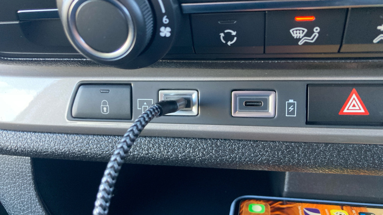 Vauxhall Vivaro L2 Diesel 2.0 Turbo D 145 Prime H1 Double Cab